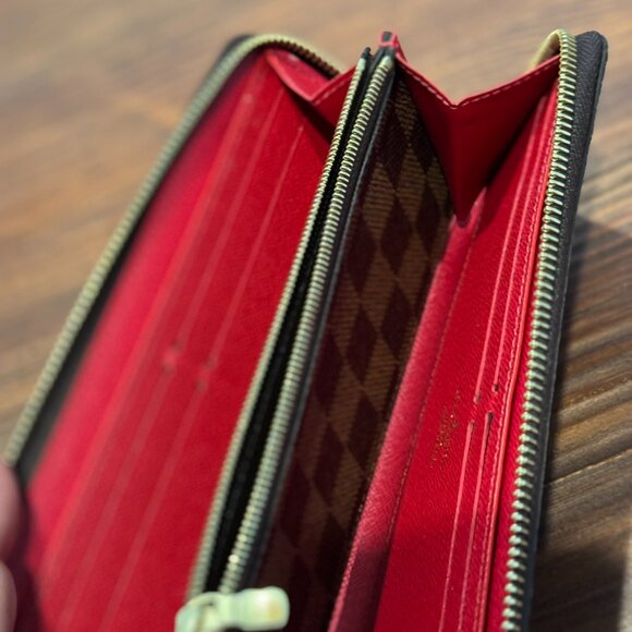 Selling LV Monogram Key Pouch & Zippy Wallet - Picture 8 of 9